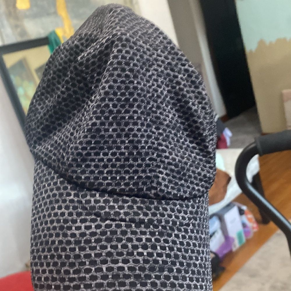 Duluth Trading Co. Hat Size Small/medium - Picture 5 of 5